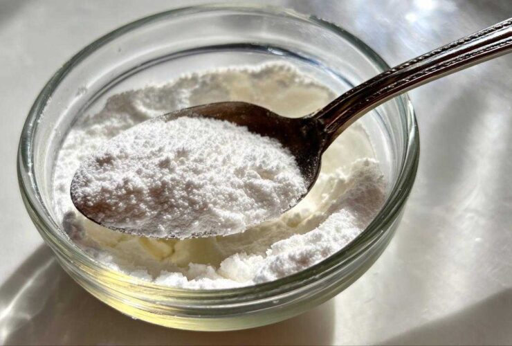 3-Ingredient Powdered Sugar Icing