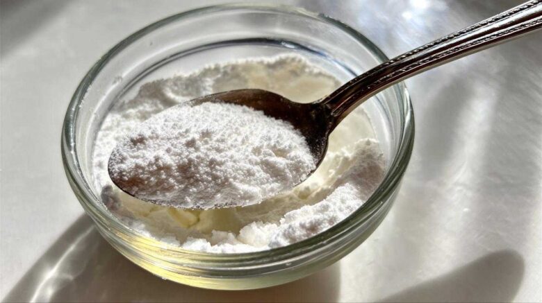 3-Ingredient Powdered Sugar Icing