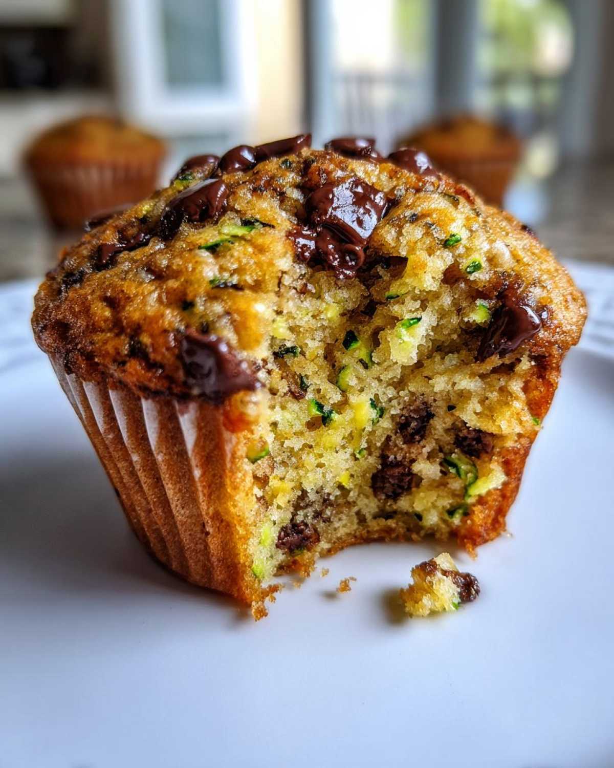 Chocolate chip zucchini muffins - detail 3