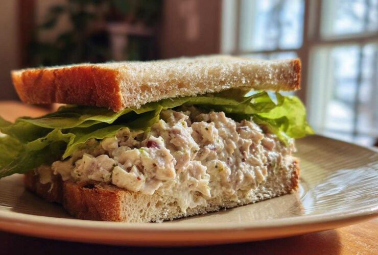 Classic tuna sandwich