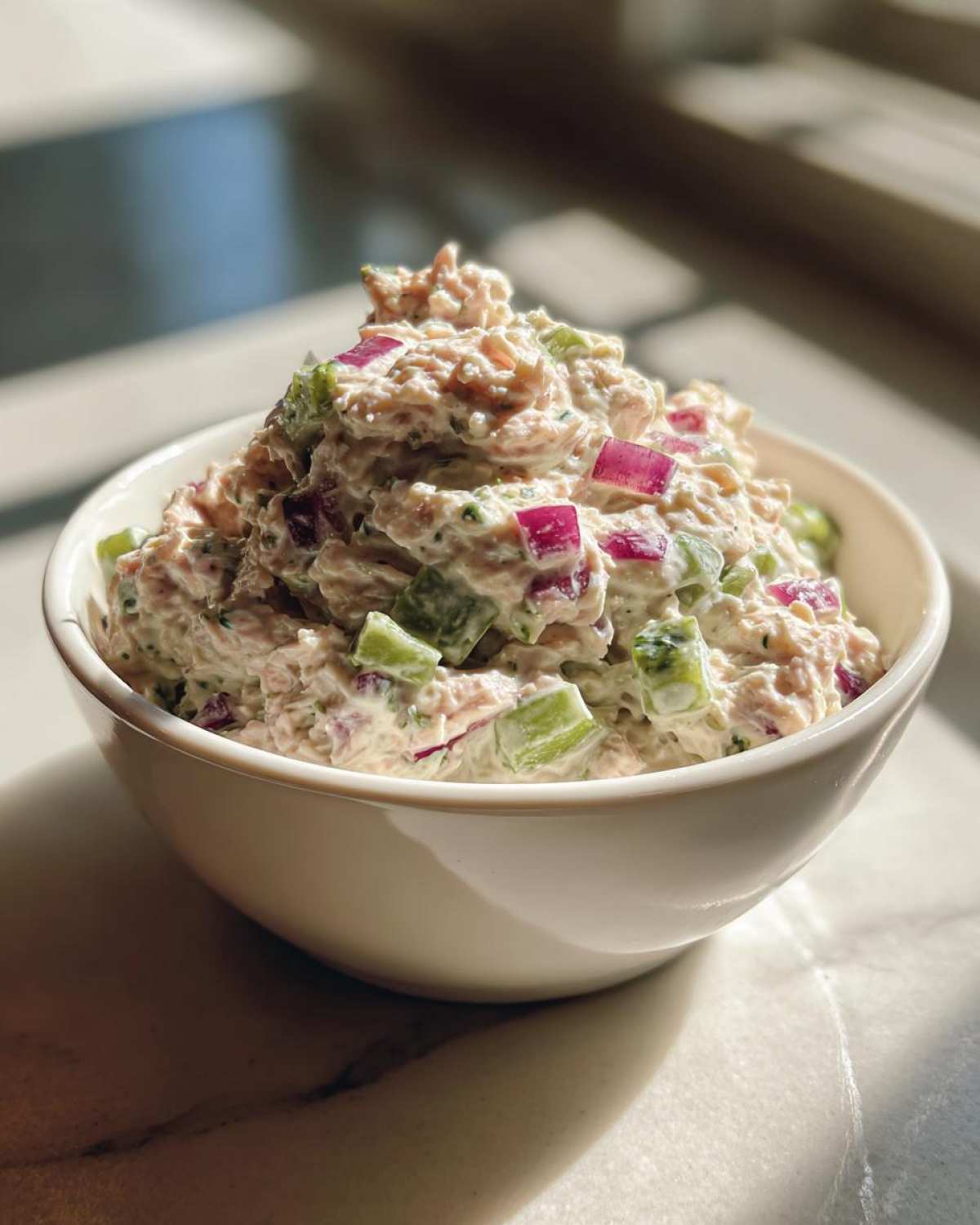 Greek yogurt tuna salad - detail 3