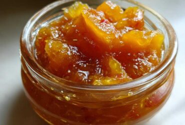Homemade Peach Jam (Small-Batch)