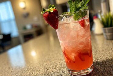 Homemade Strawberry Lemonade