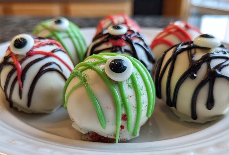 Monster Eyeball Oreo Truffles (Spooky & Easy)