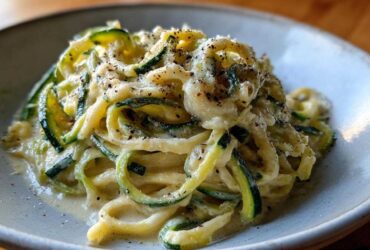 Zucchini Noodle Alfredo That Actually Satisfies