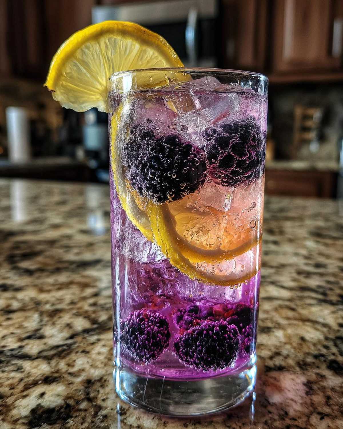 Blackberry Lavender Lemon Infusion - detail 1