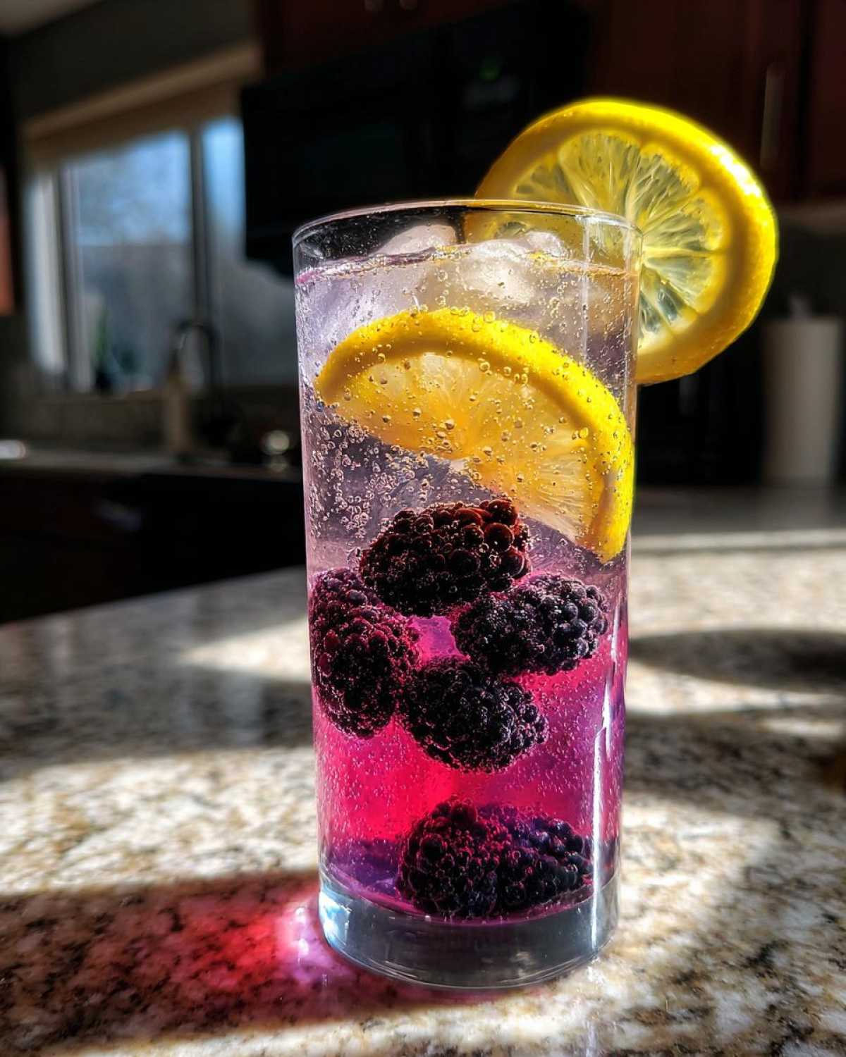 Blackberry Lavender Lemon Infusion - detail 3