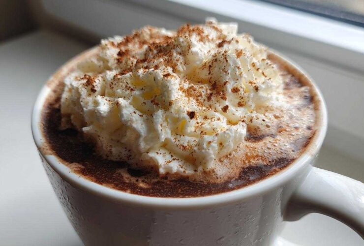 Cinnamon Hot Chocolate Latte