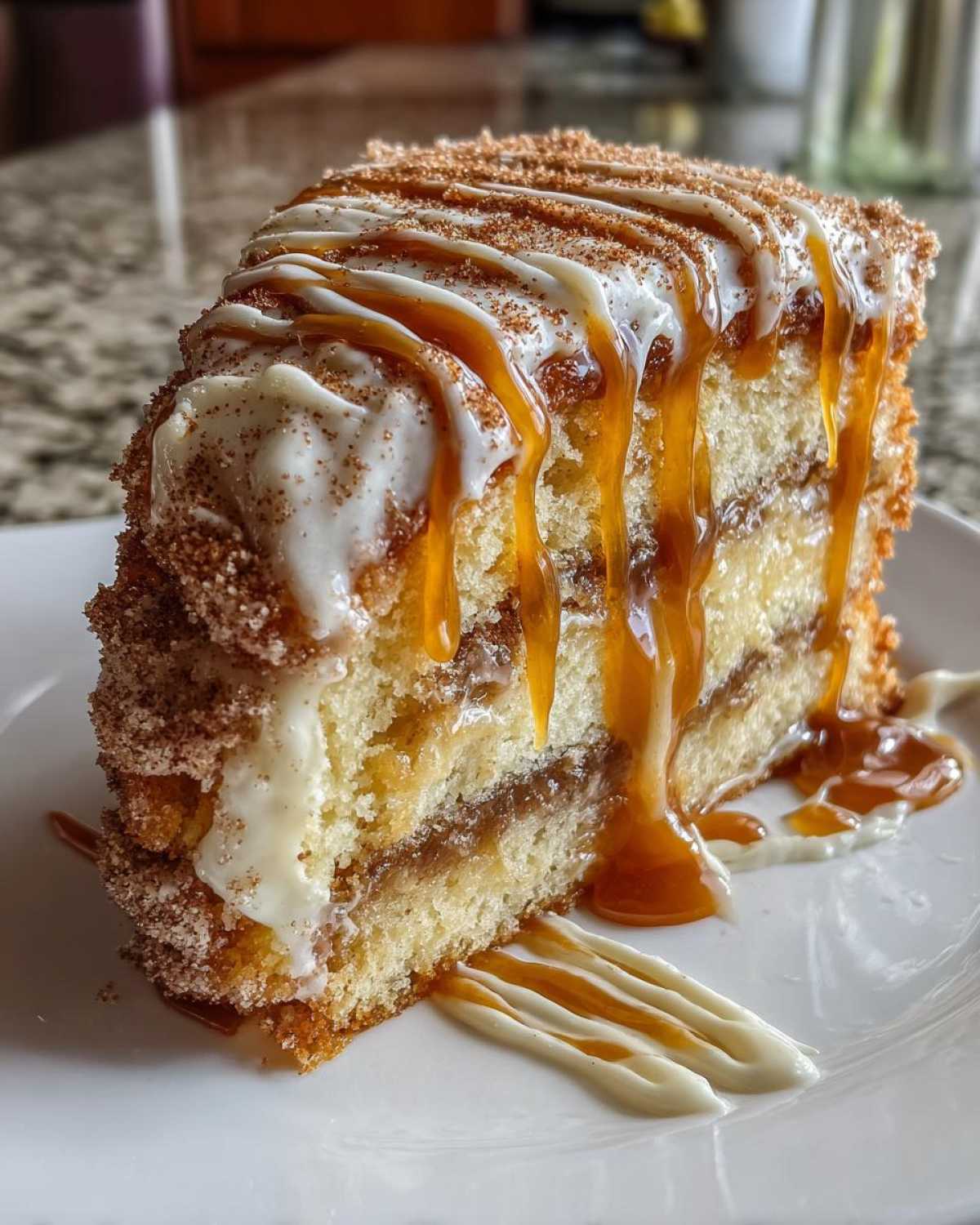 Salted Caramel Churro Cake - detail 3