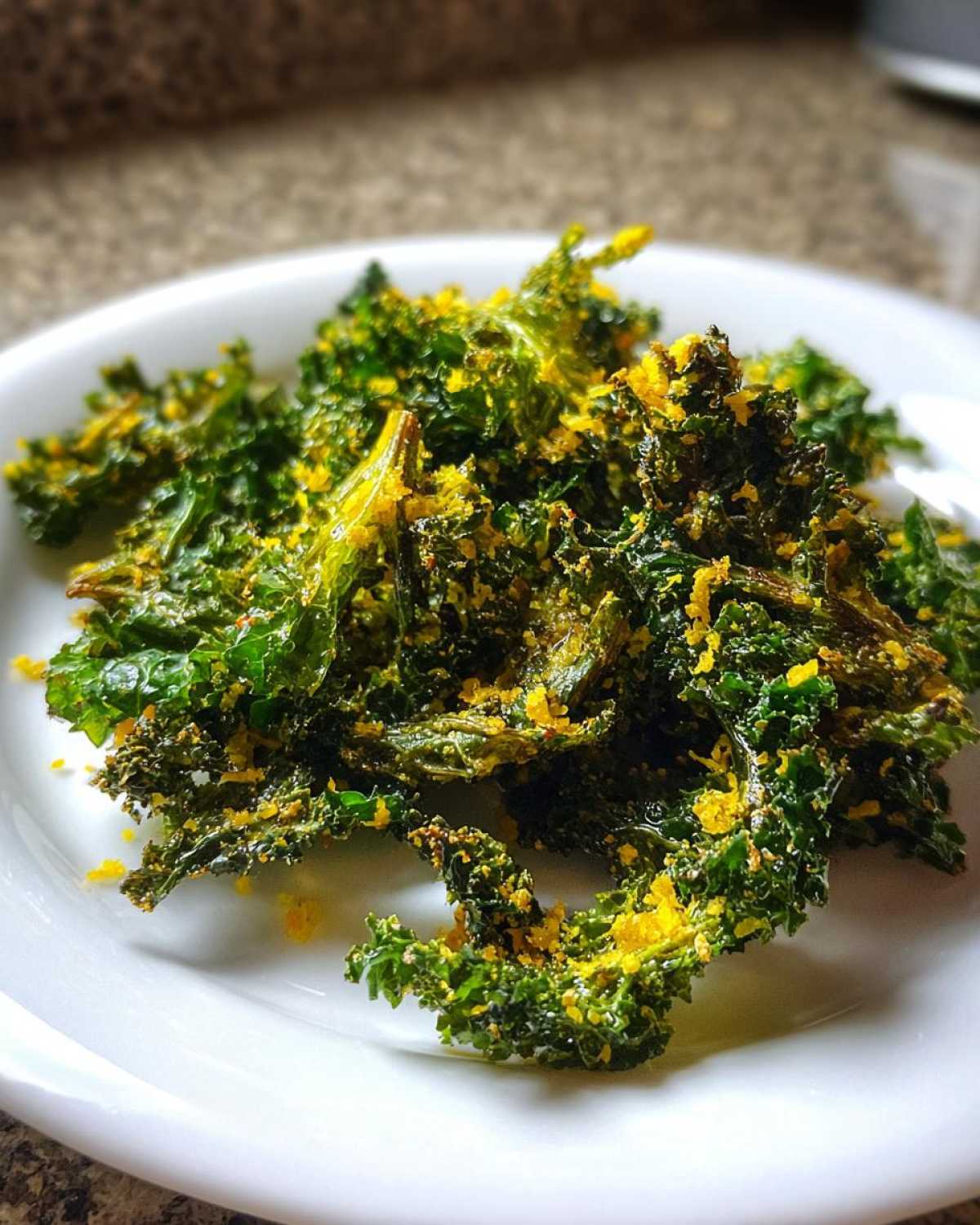 Zesty Parmesan Kale Chips - detail 1