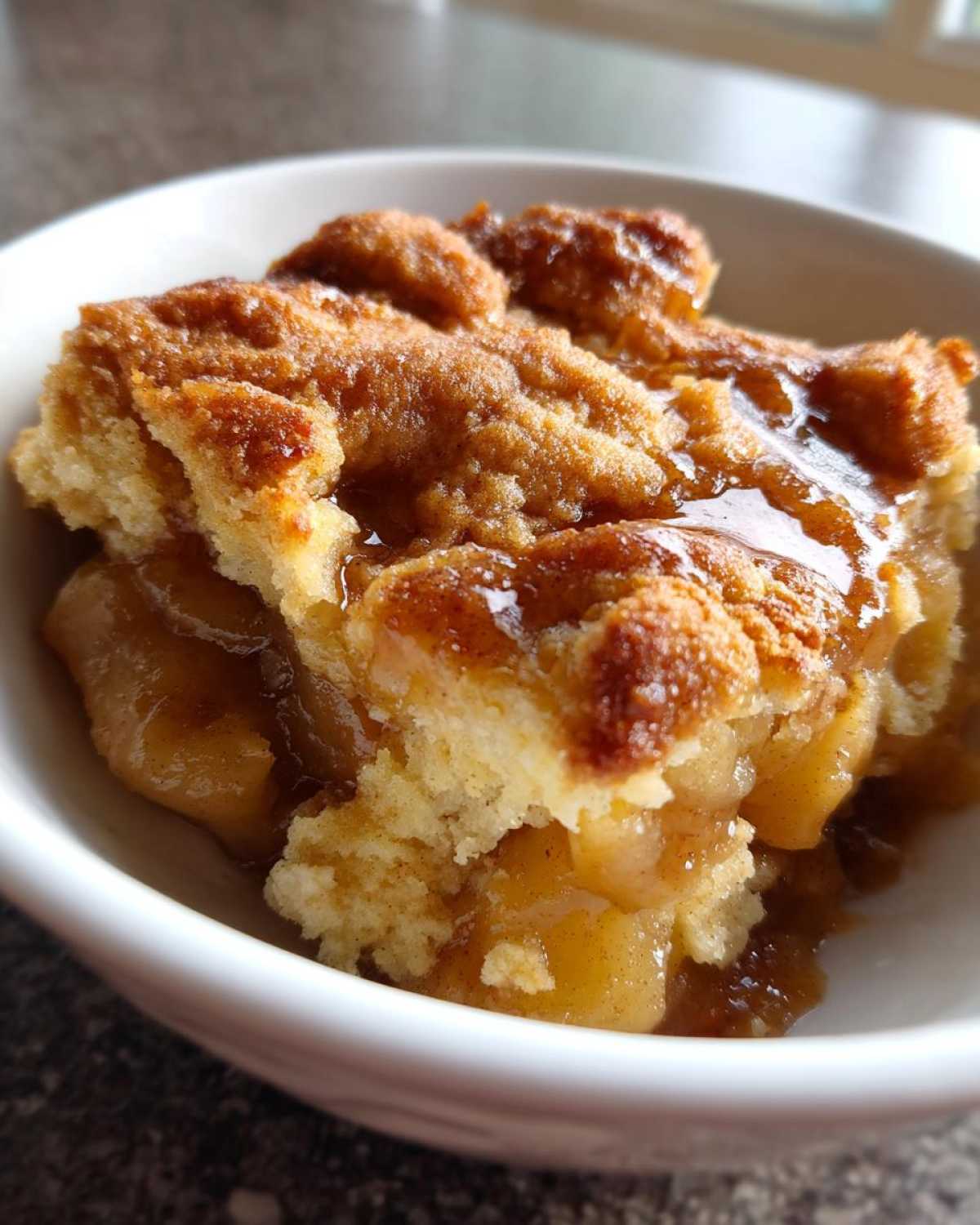 apple cobbler - detail 1