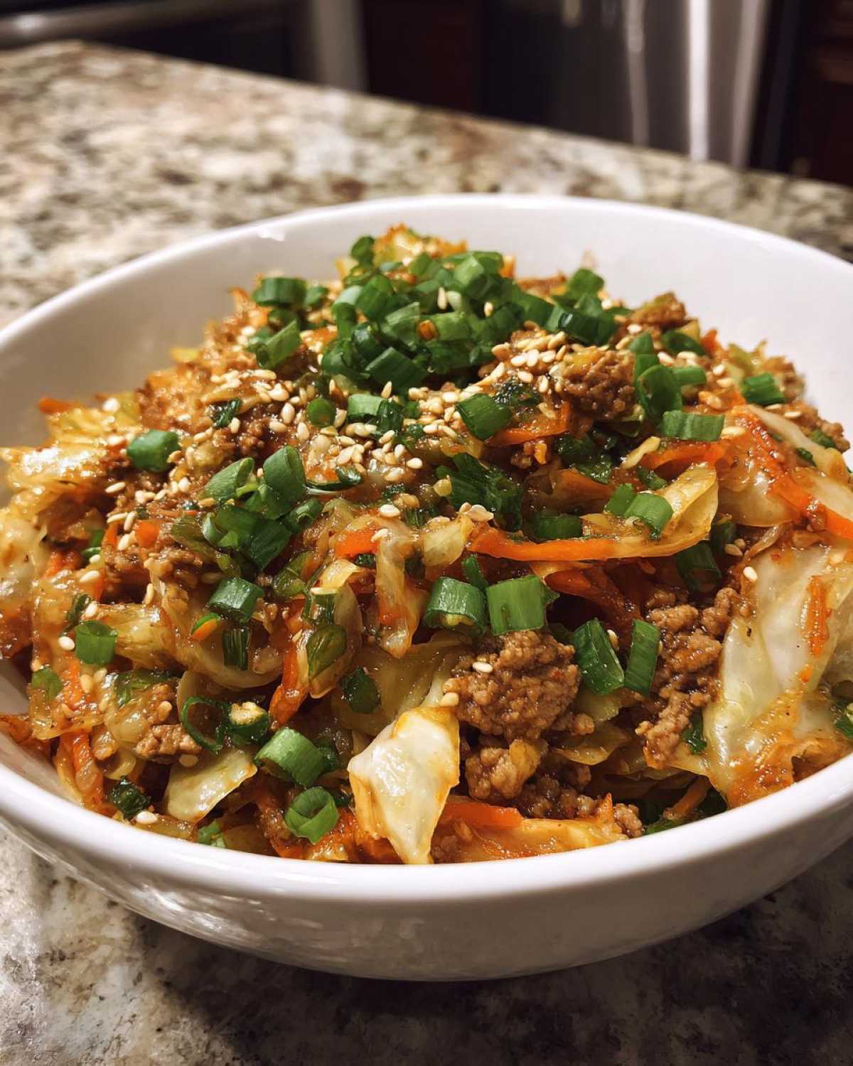 egg roll in a bowl - detail 3
