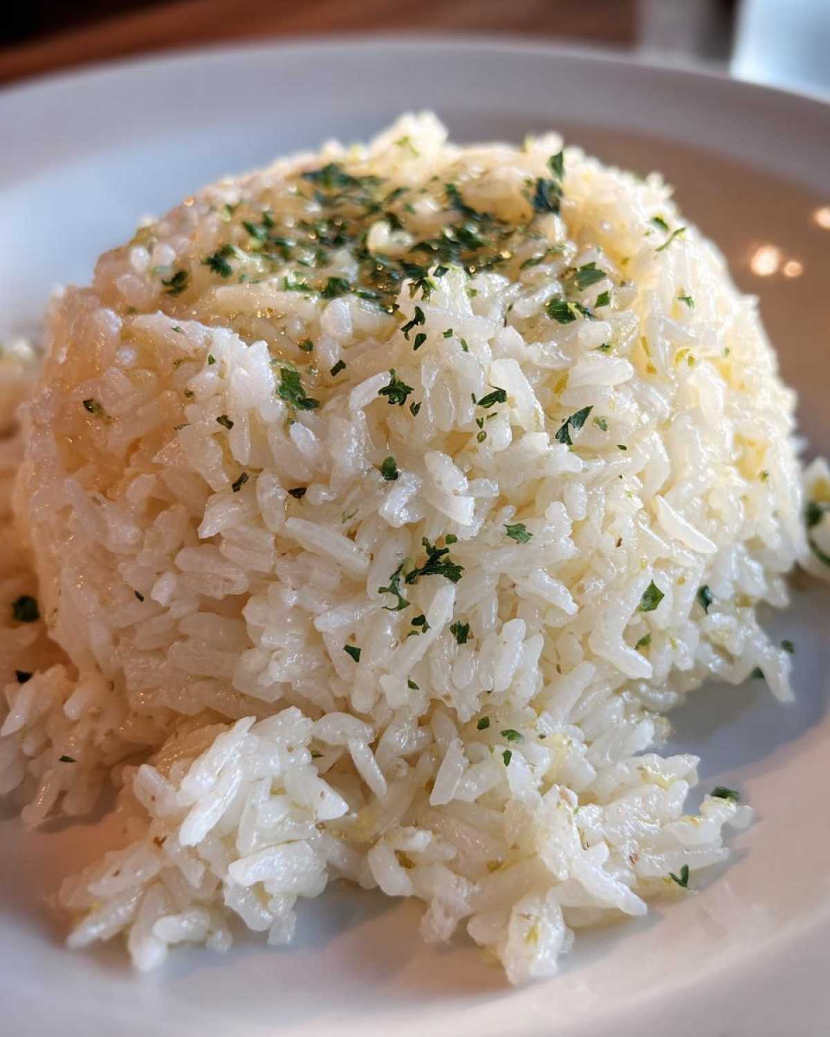 garlic butter rice - detail 1