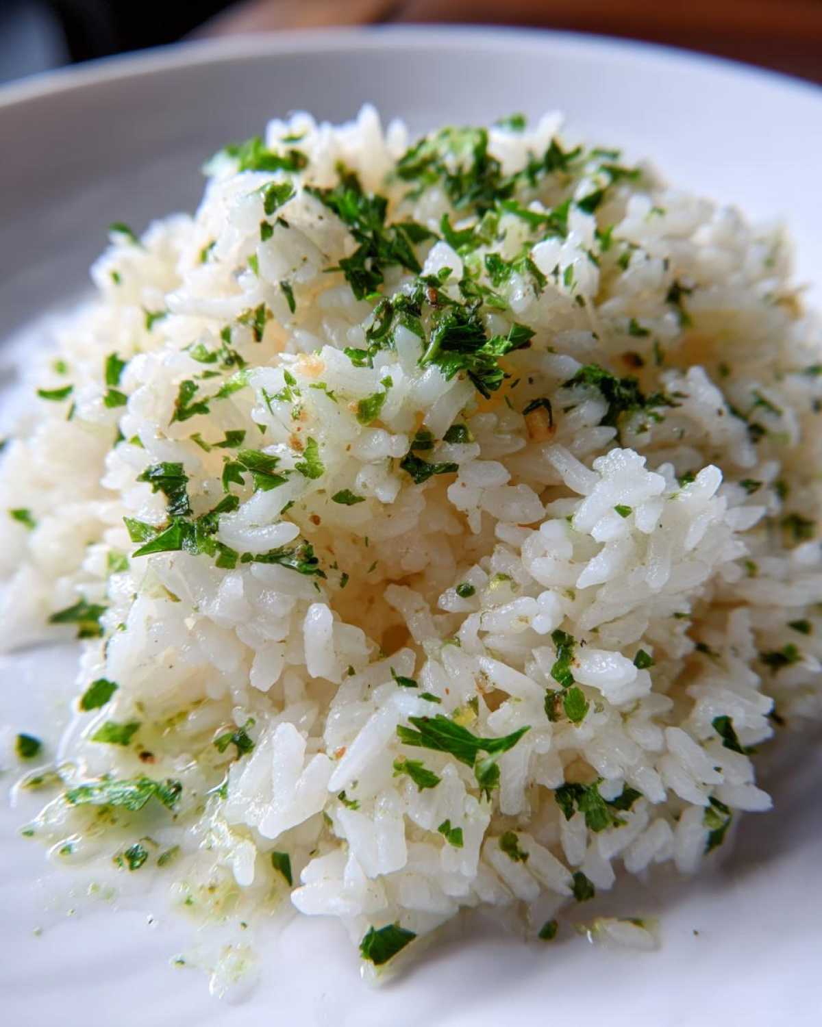 garlic butter rice - detail 2