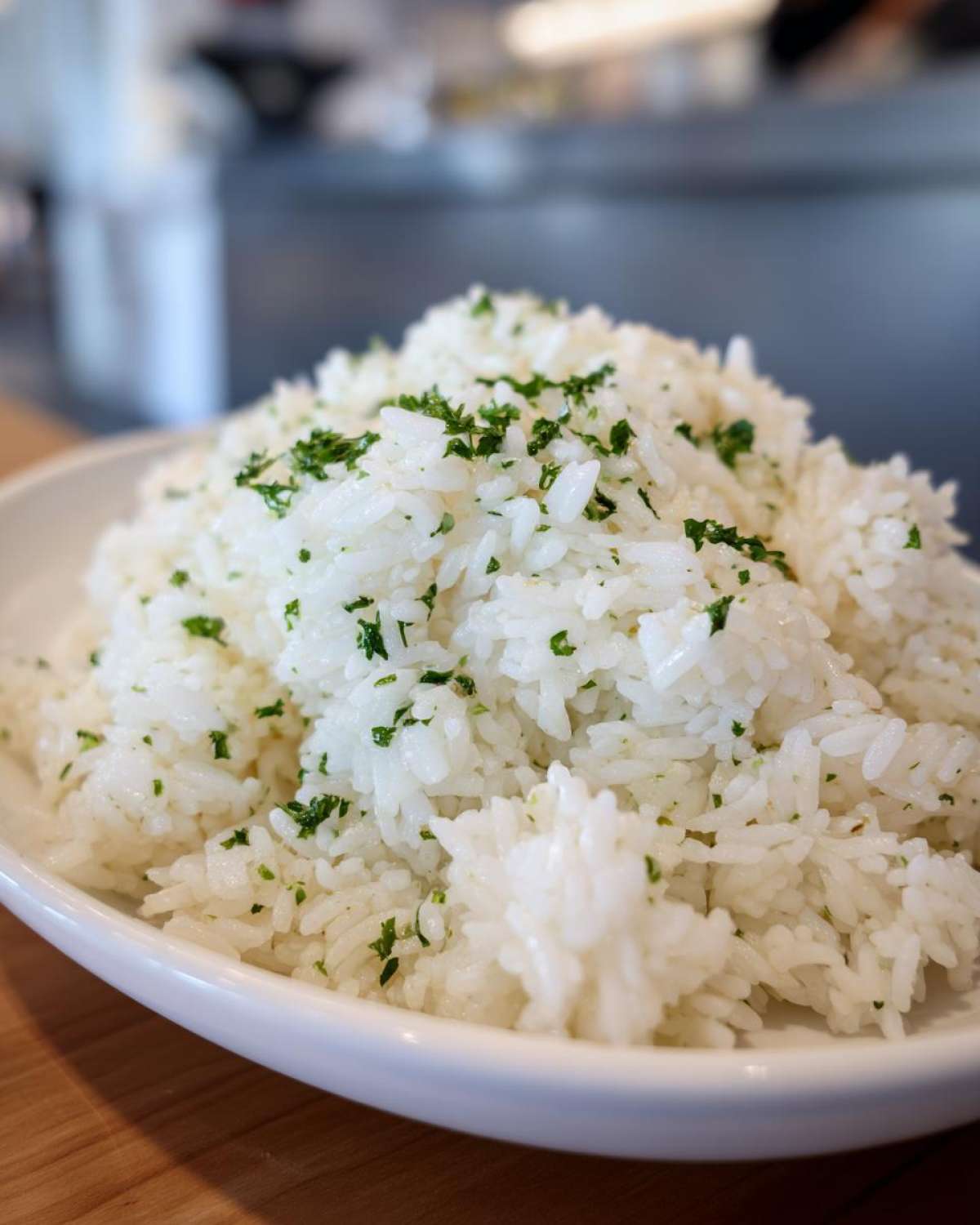 garlic butter rice - detail 4