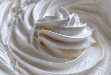 gingerbread house icing