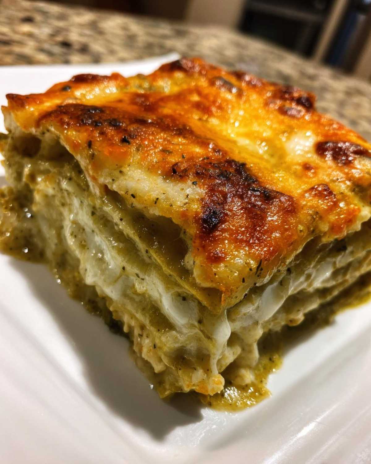 green chile chicken enchiladas - detail 4