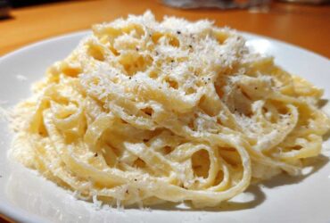homemade alfredo sauce