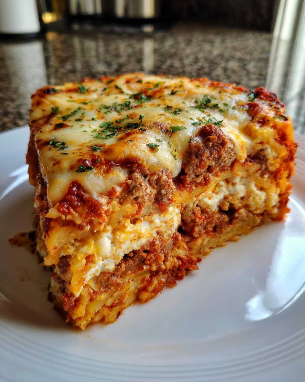 spaghetti pie - detail 3