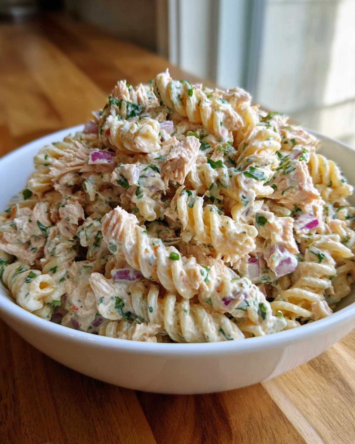 tuna pasta salad - detail 2